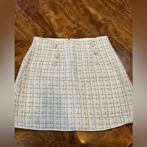 Elegant Cream Tweed Skirt